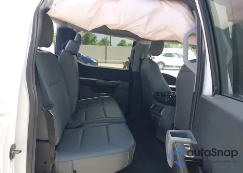 2022 Ford F-150 Lightning Pro z USA, uszkodzony, nr VIN 1FTVW1EL4NWG02630